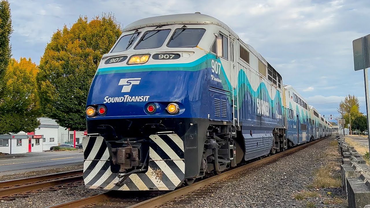 Afternoon Rush Hour on the Sounder S Line!
