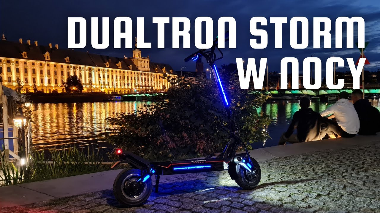 Dualtron Strom nocą - prezentacja możliwości oświetlenia