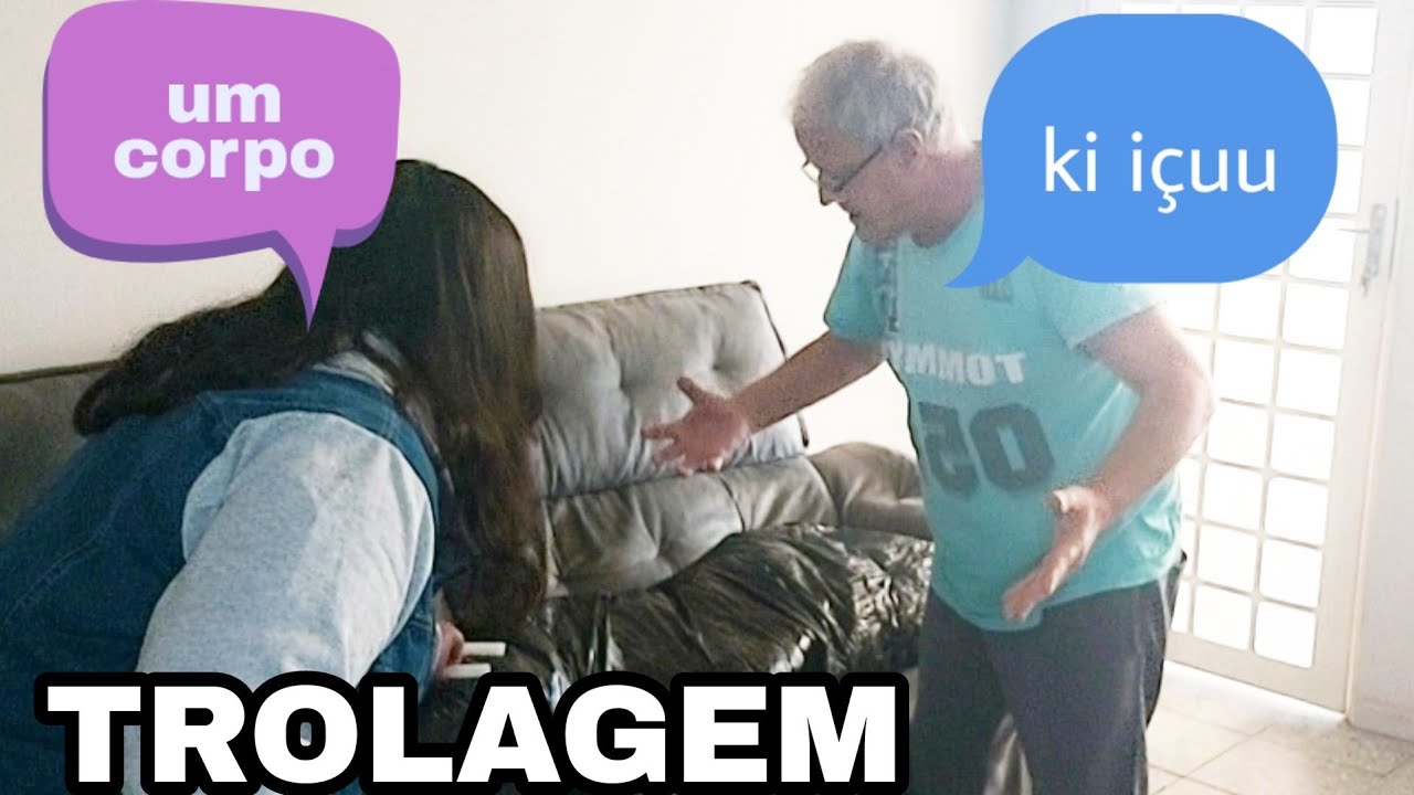 SARTI FILHA TRABALHANDO EM CASA
