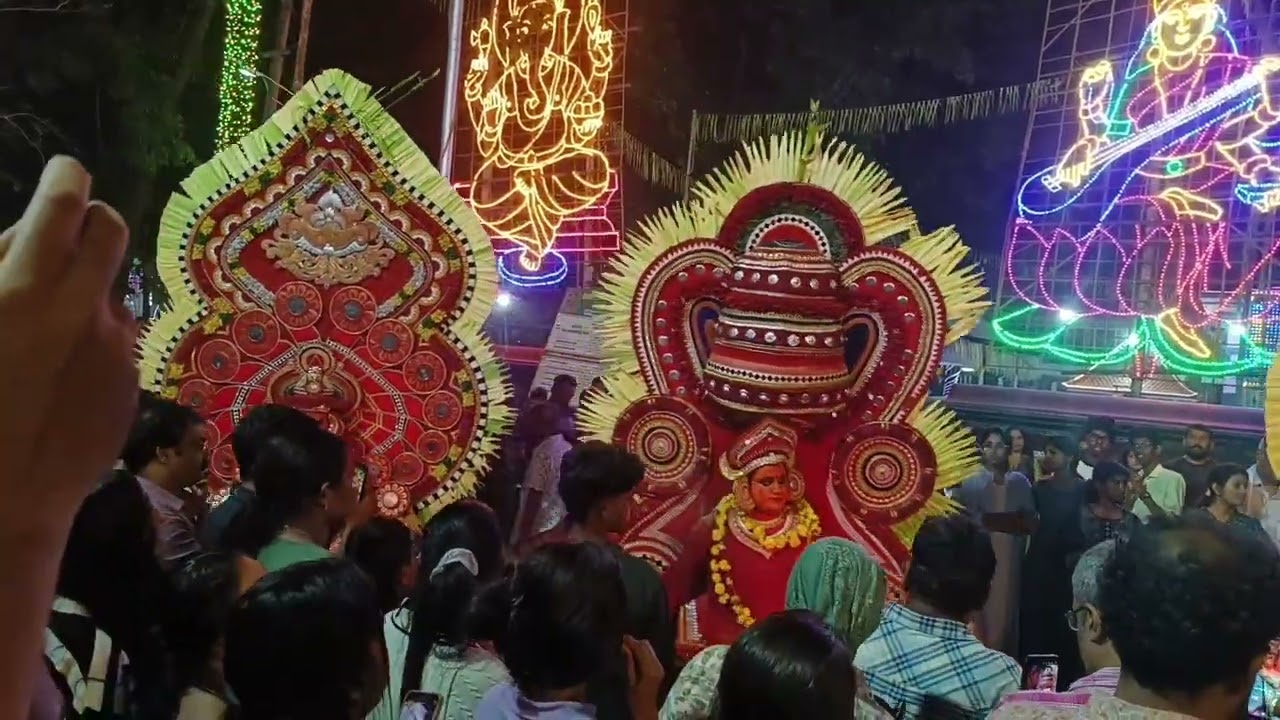 2026 Thrissur വിയ്യൂർ മണലാറു കാവ് വേലയോട് അനുബന്ധിച്ച് നടന്ന പരിപാടികൾ പൊളിച്ചു മക്കളെ 😍