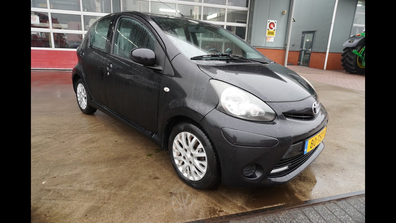 Toyota Aygo 1.0 VVT-i Aspiration Automaat Airco | Licht metalen velgen | Bluetooth | NL-Auto