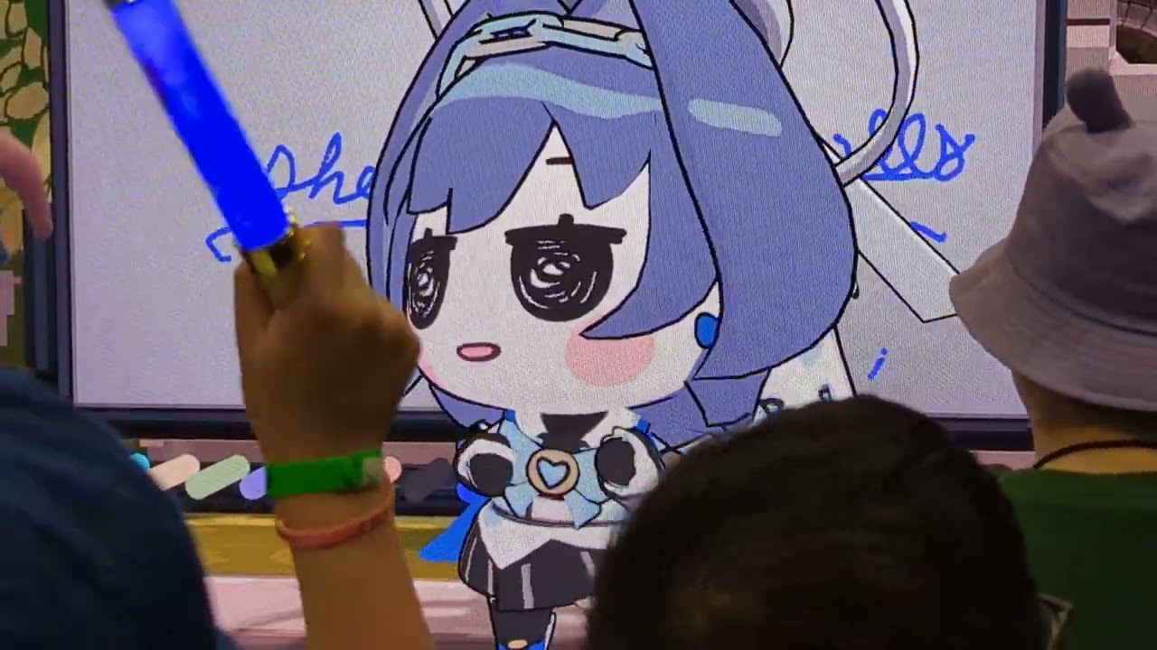 Ouro Kronii at Anime NYC: What brand of blender do you use?