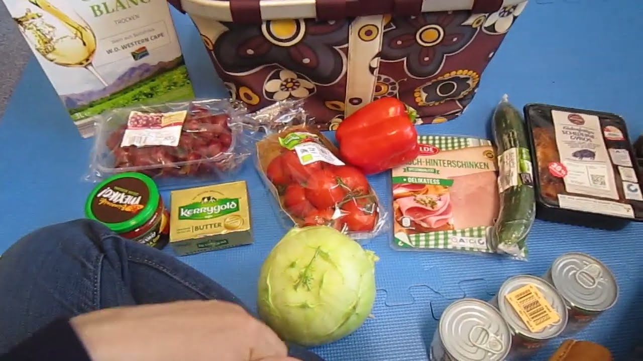 LIVING IN GERMANY ALDI Grocery Shopping COSTS Meal Planning  EXPAT