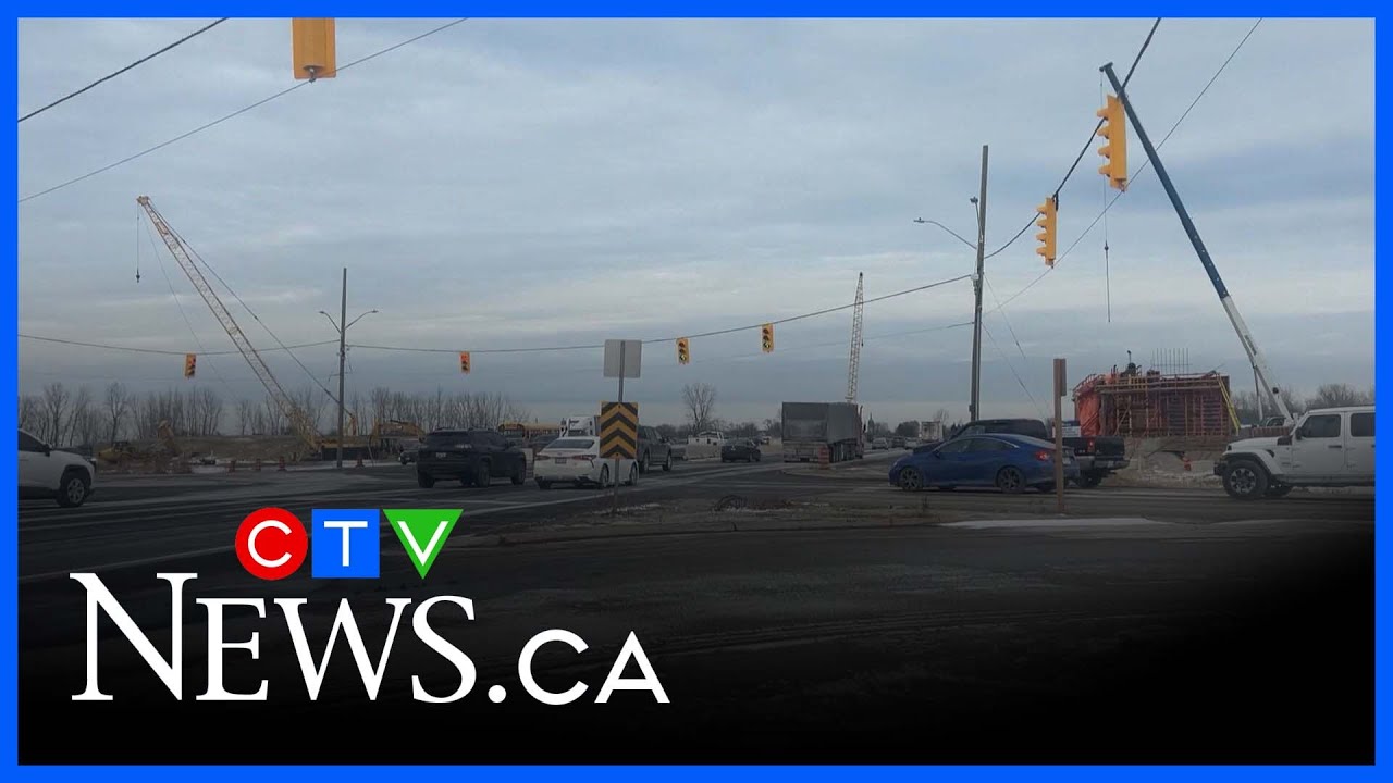 Heavy congestion due to Banwell/E.C. Row construction
