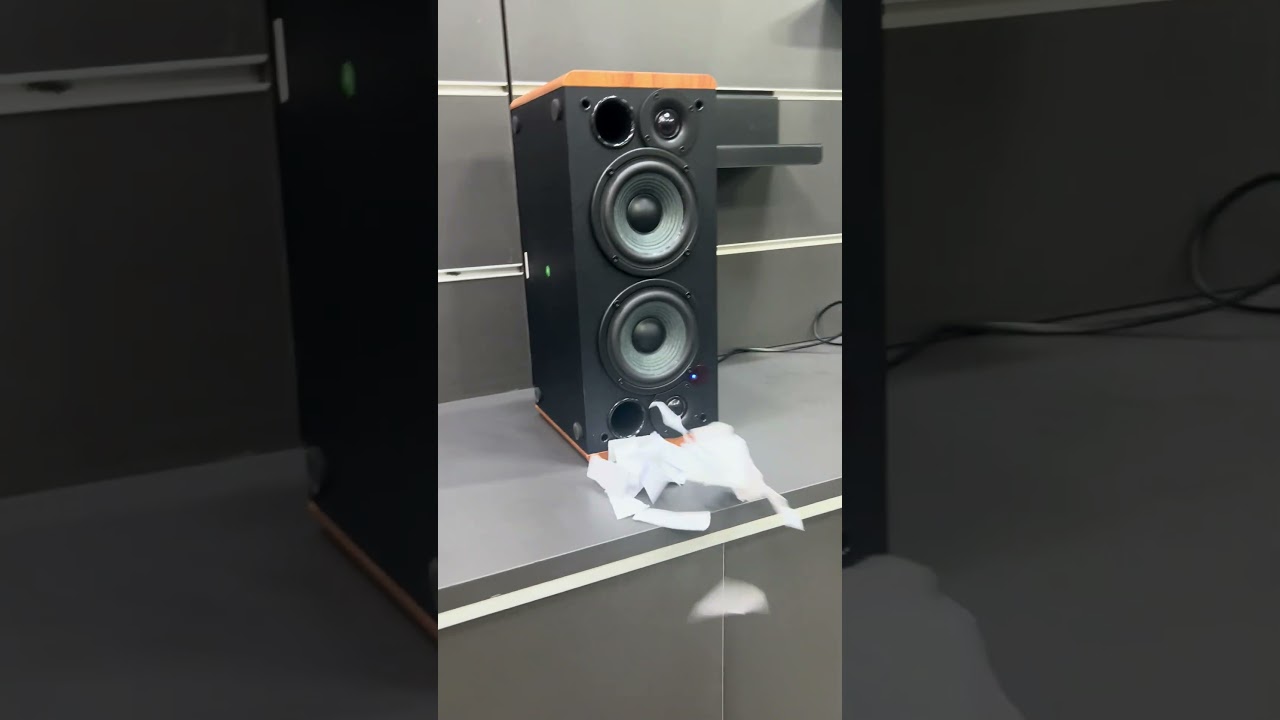 Power of Edifier D12 | #edifier #edifierd12 #music #bookshelfspeaker #powerfulspeaker #bass #tech