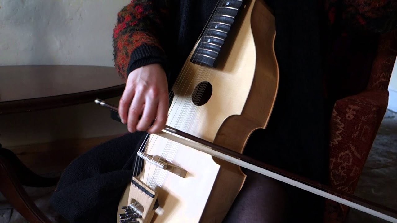 Bowed guitar demo - from  www.alanmillerguitars.co.uk