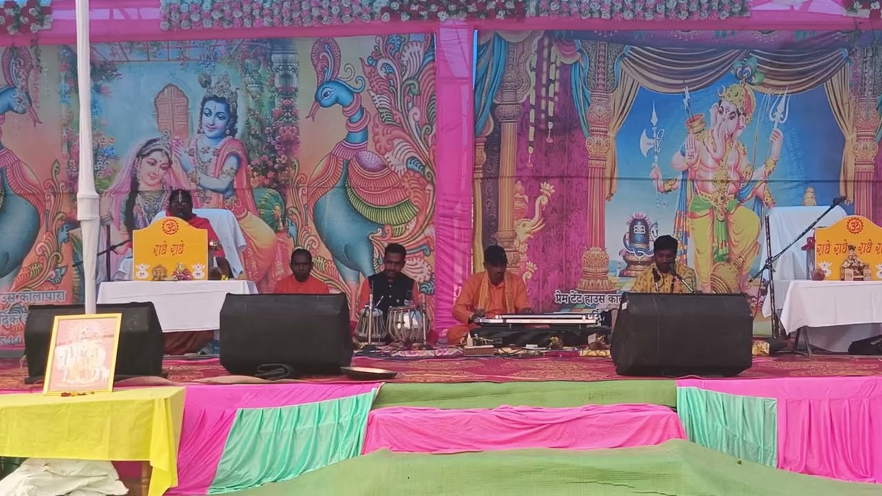 श्रीमती कांती बहन सतसंग करते हुए बरौधी 
