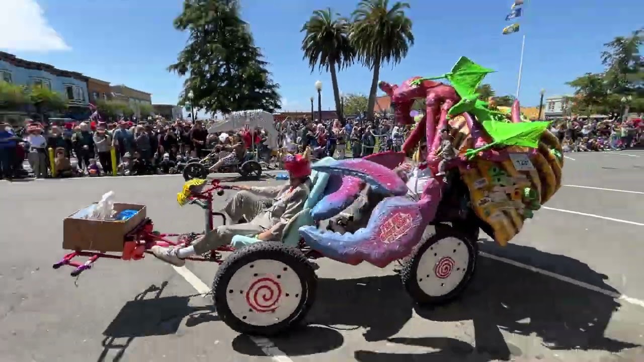 Kinetic Grand Championship 2024 Sculpture Race Start in Arcata Plaza