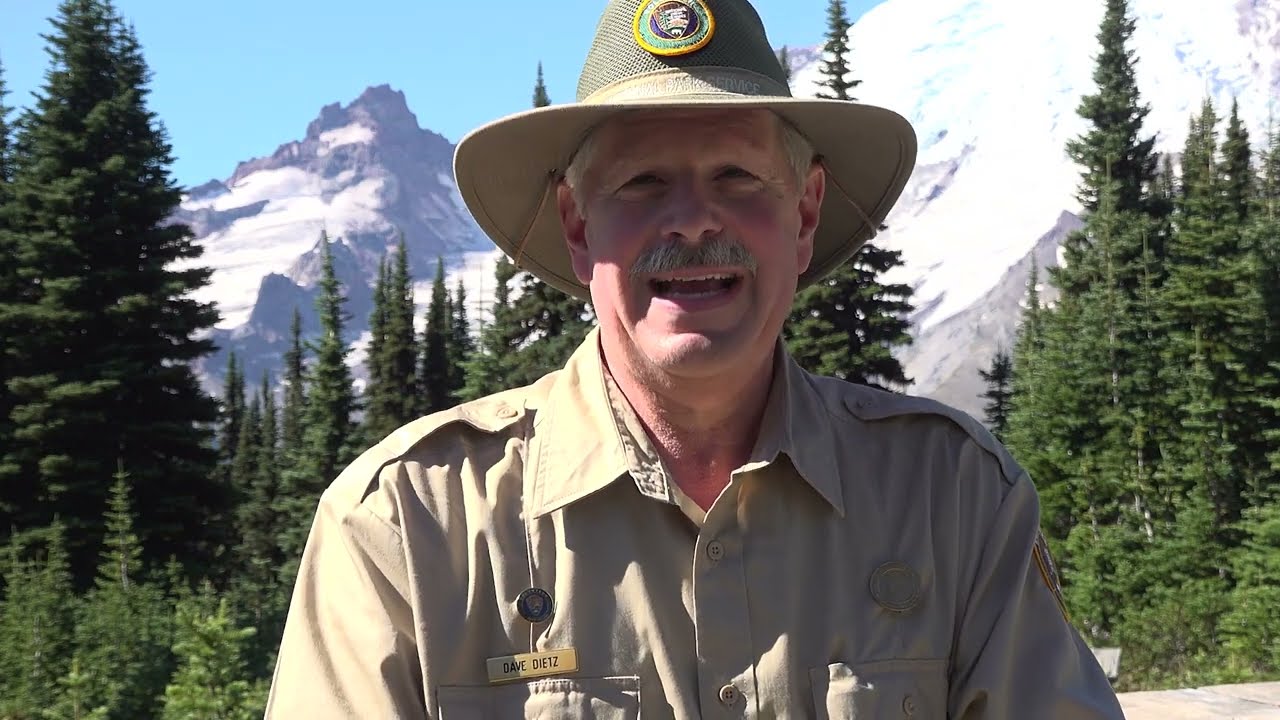 Mount Rainier Meadow Rover Volunteers