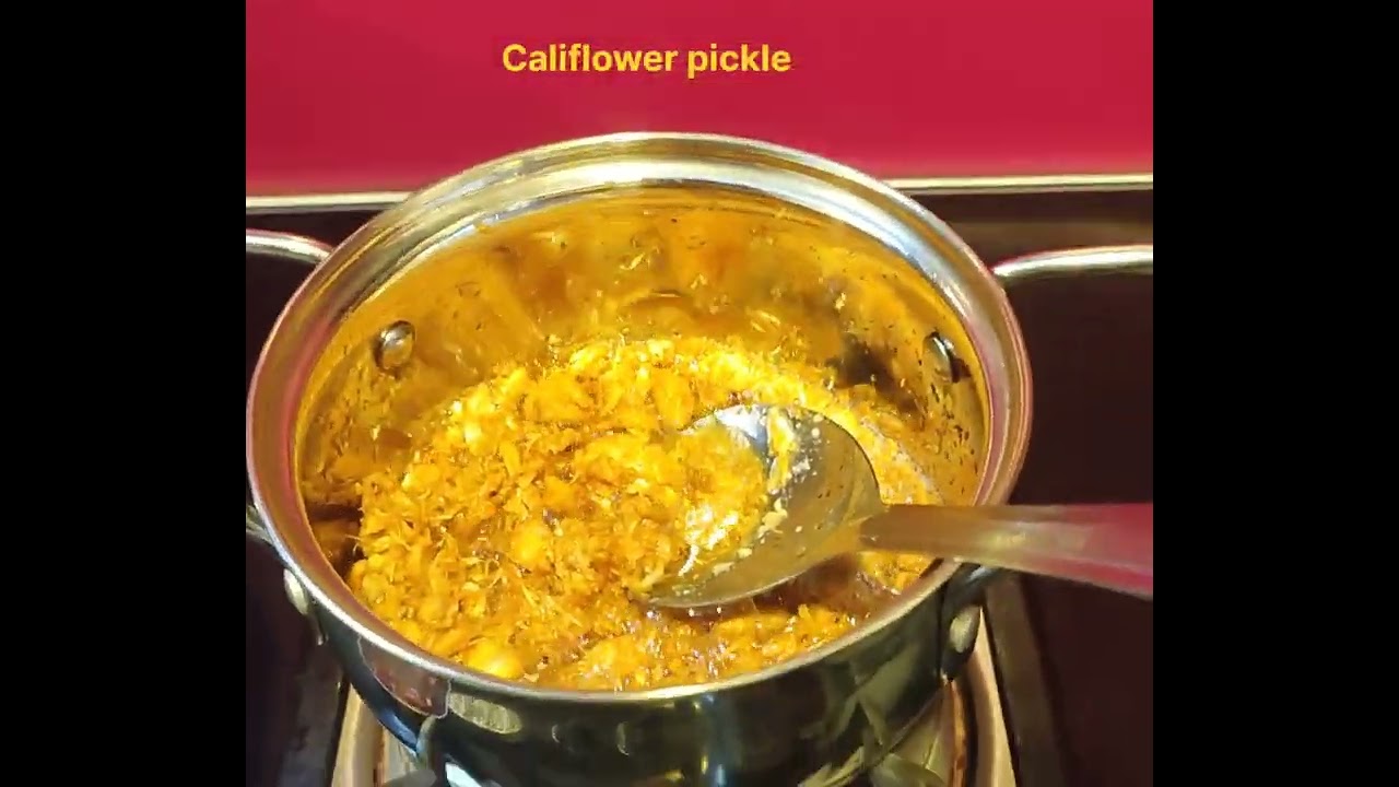 Califlower pickle. 