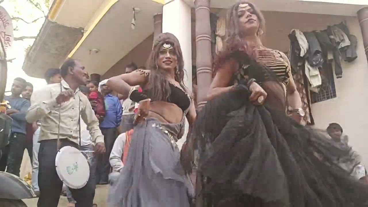 Aaj Raja Ji ke Kora Mein Jawan Dhokha Diya #Bhojpuri song# Amit dancer band party#