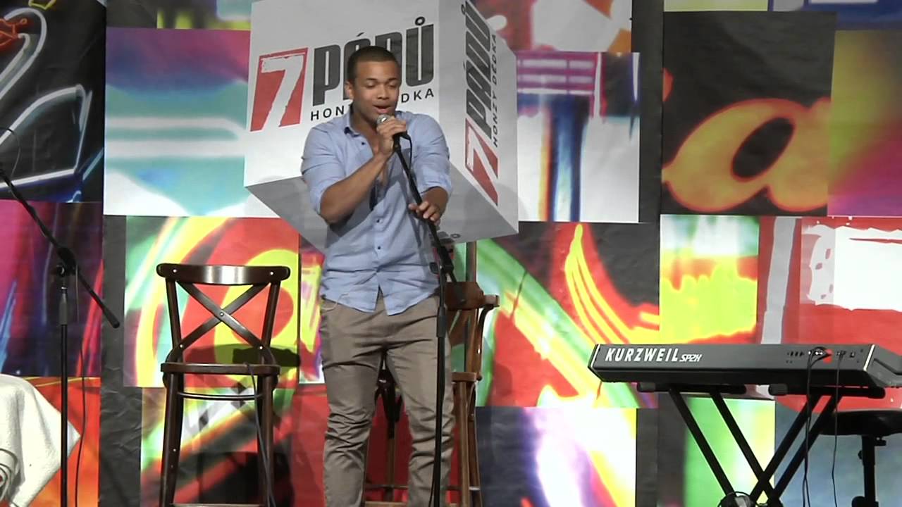 BONUS: Ben Cristovao - Tělo (17. 9. 2013, Palác Akropolis) - 7 pádů HD