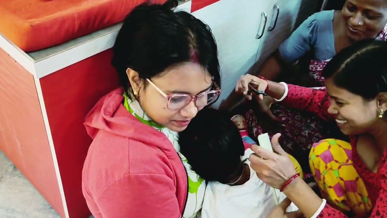 দেখো ছোট বাচ্চার চুল কাটতে কত অসুবিধা#sbfamily #subscribe 