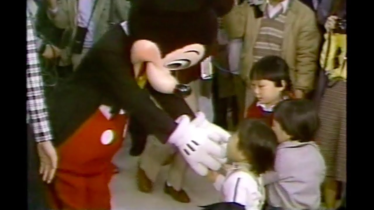 Tokyo Disneyland Opens Soon! - CBS Evening News - February 20, 1983