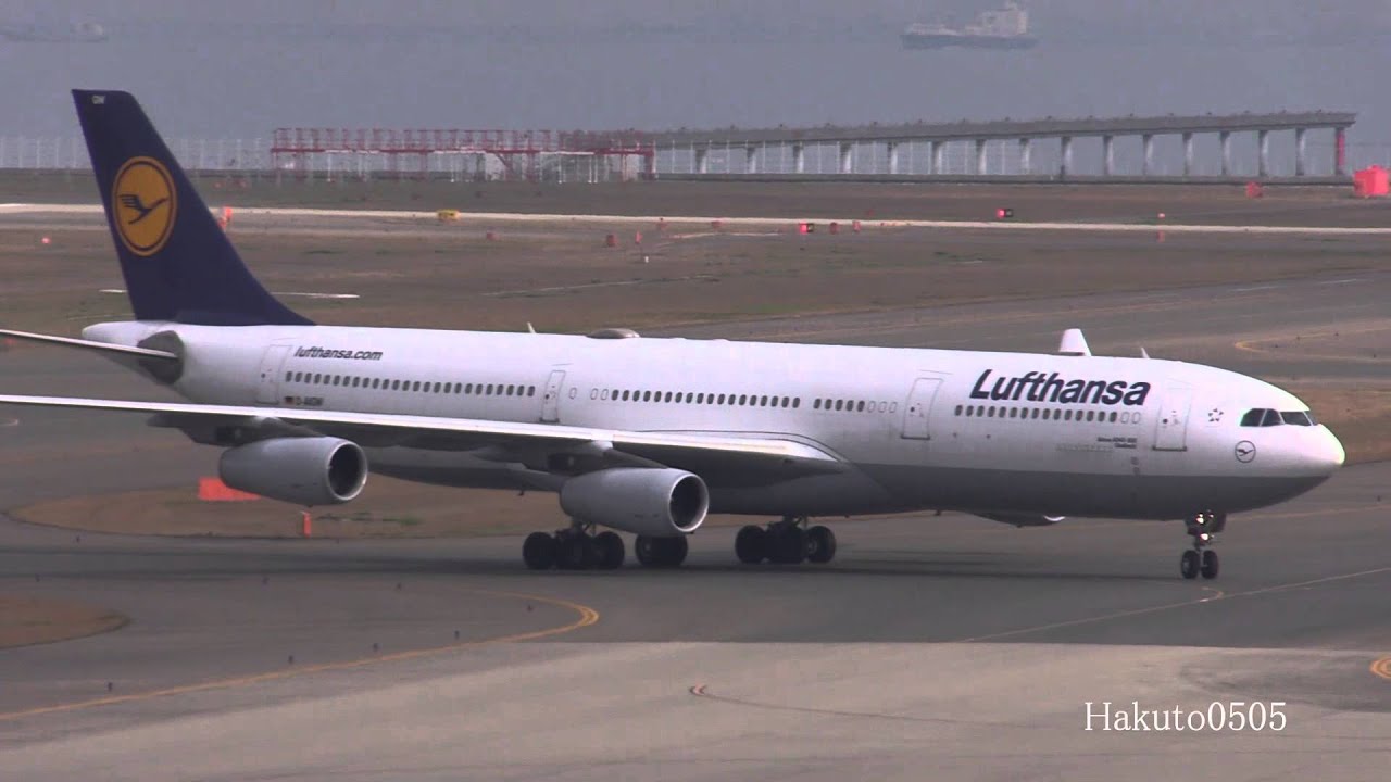 Lufthansa Airbus A340-313 D-AIGW Landing at Nagoya