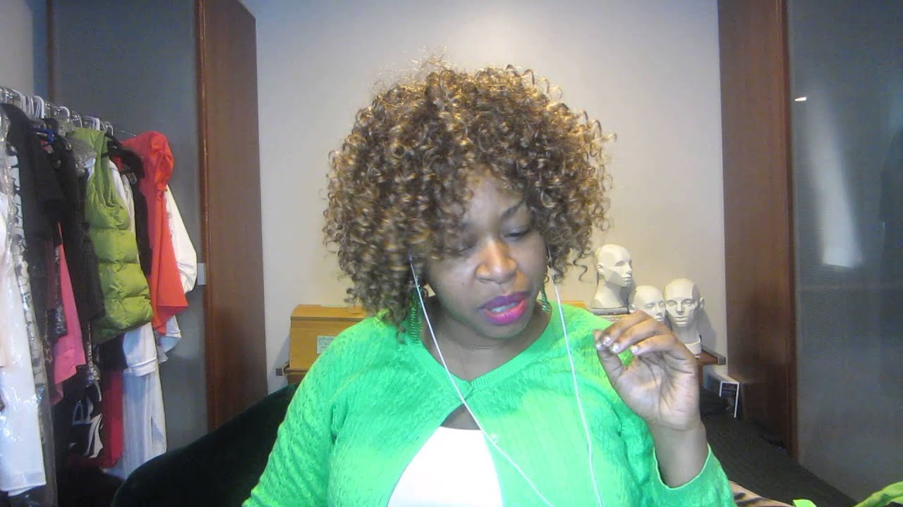 GloZell's Reaction to Ariana Grande Way Video