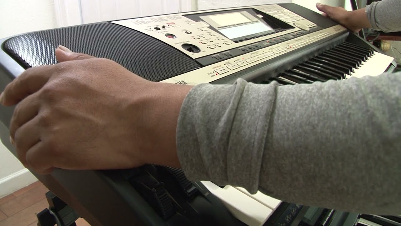 YAMAHA PSR 740 Con su sonidos de fabrica parte #2