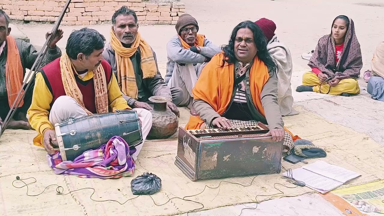 नई साल में बहुत सुंदर भजन जीवन दिया आपनेइसका शुक्रिया आवाज श्री धर्मवीर शास्त्री जी मो 9936275002