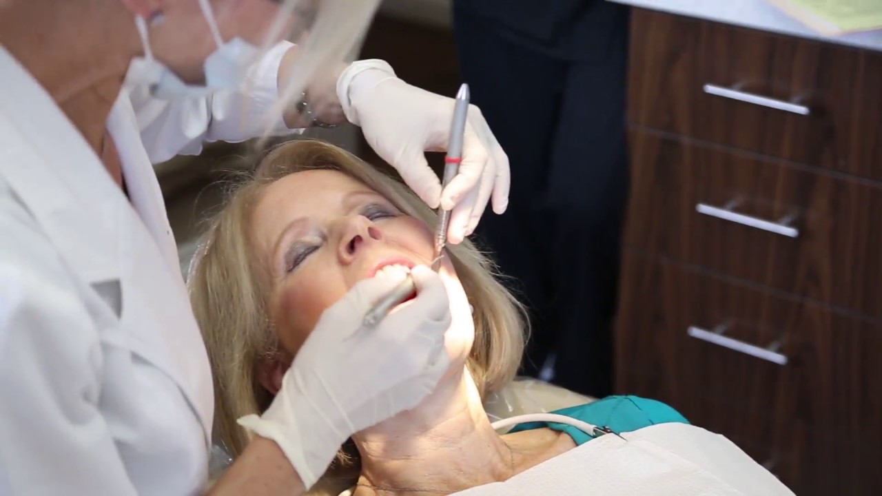 Newport Beach Dentist, Kelli Junker DDS
