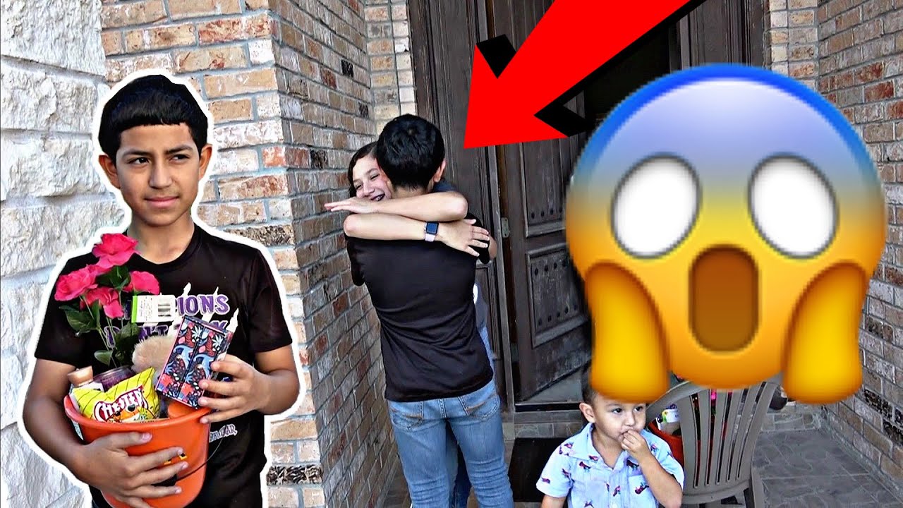 Младший брат прогуливает школу, чтобы сделать своей возлюбленной сюрприз в виде ЖУТКОЙ КОРЗИНЫ 🎃😍