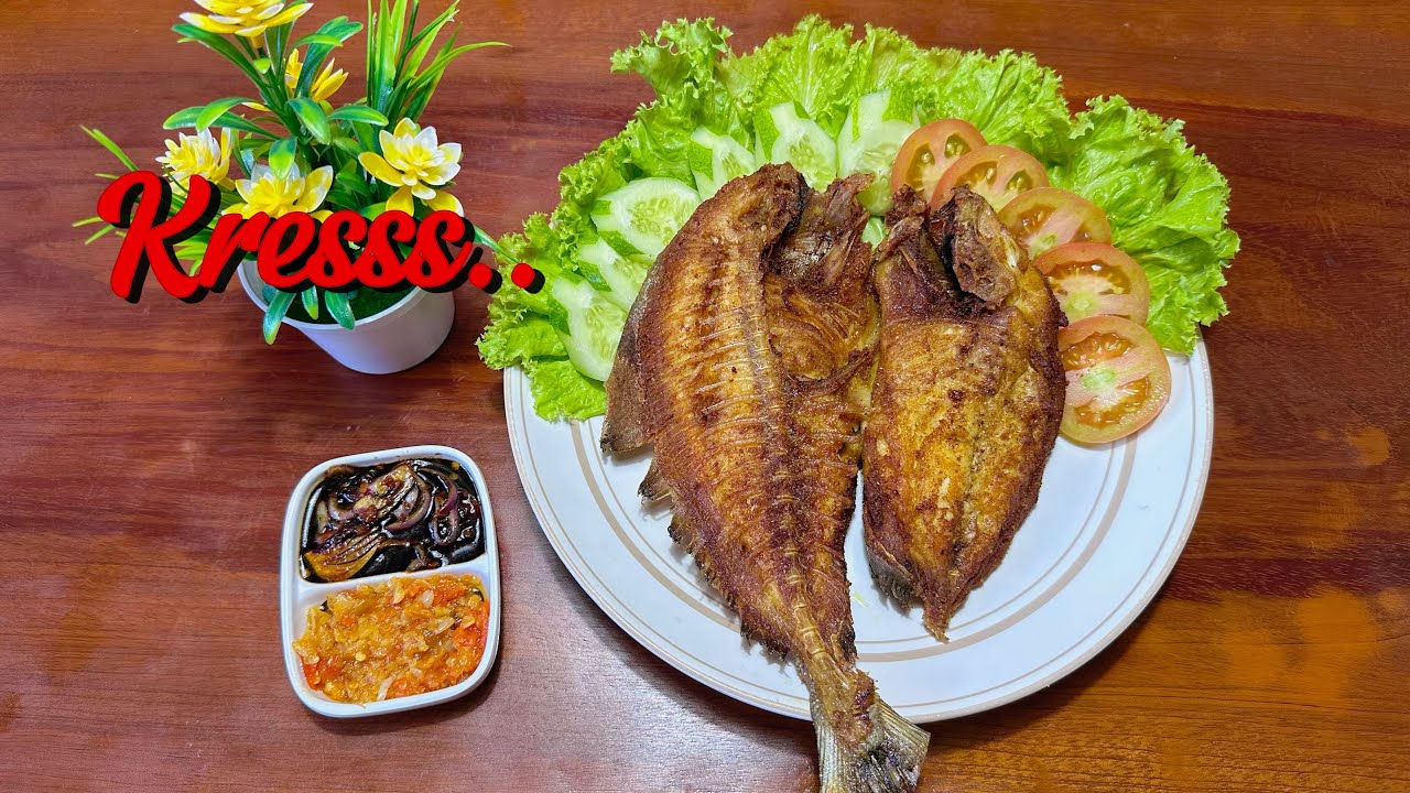 Ikan Goreng Bawal Laut Yang kriuk Diluar Empuk Di Dalam