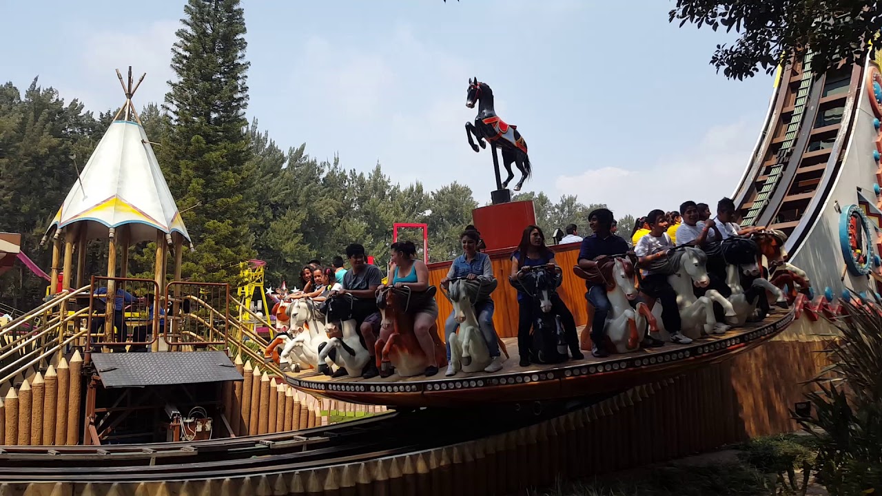 JUEGO MECANICO EN IRTRA PETAPA GUATEMALA