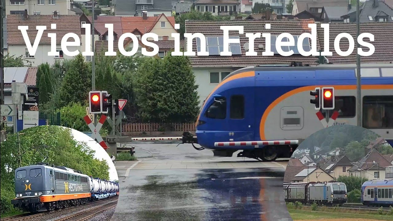 Viel los in Friedlos - Zwischen Bundesstraße und Rasenbahnsteig