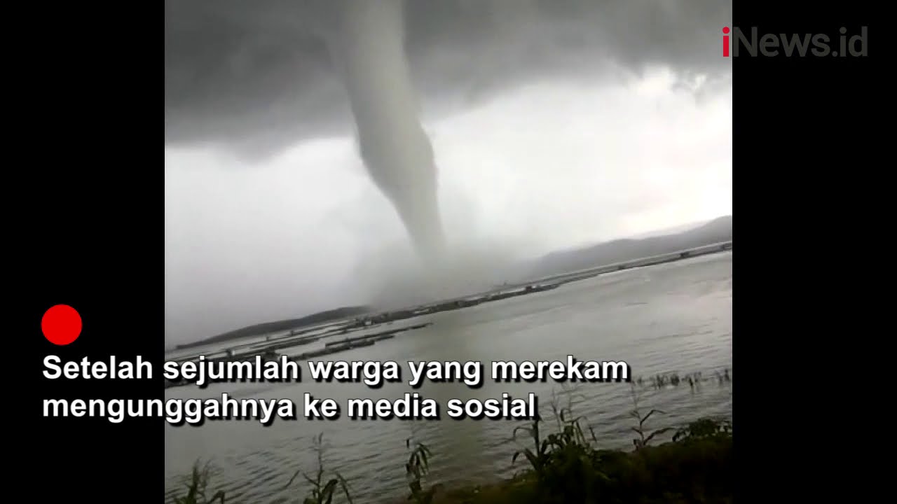 Puting Beliung Menyedot Air Waduk Gajah Mungkur