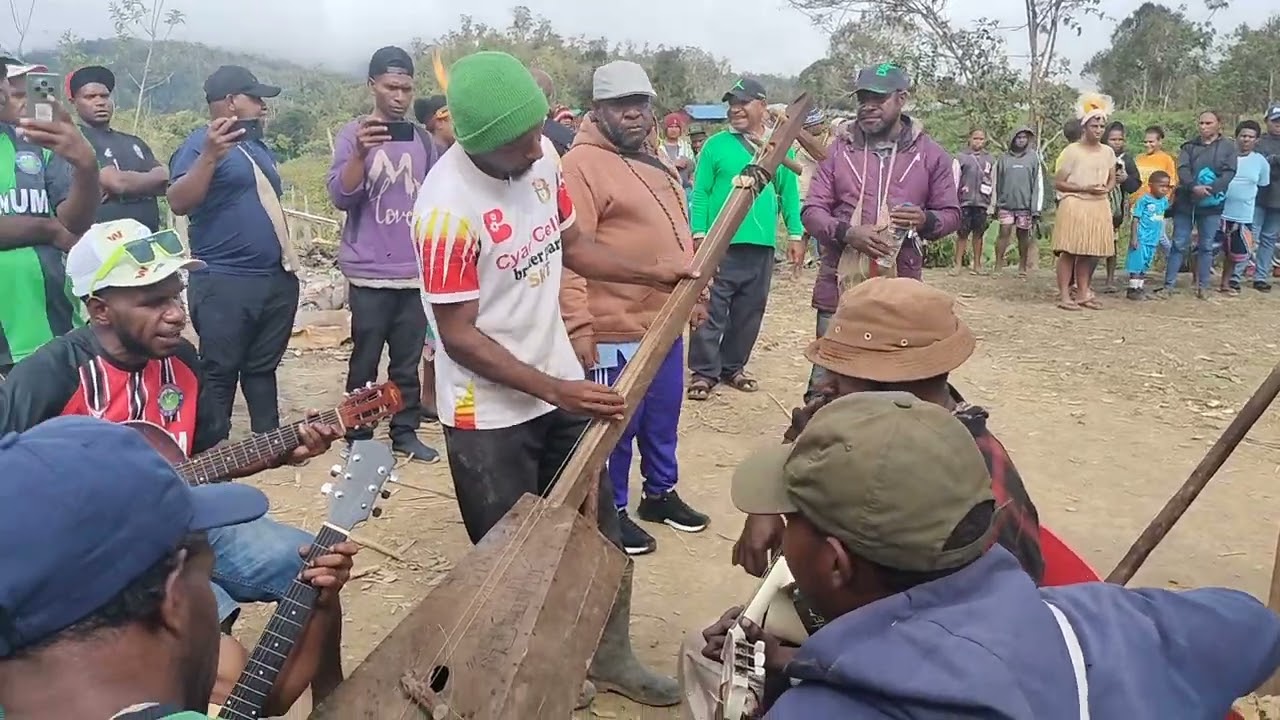 LAGU LOKAL BAHASA DAERAH KIWIROK 