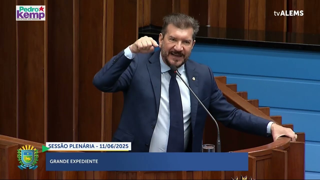 Bolsonaro abandona e chama apoiadores de 'malucos' em depoimento ao STF, frisa Kemp