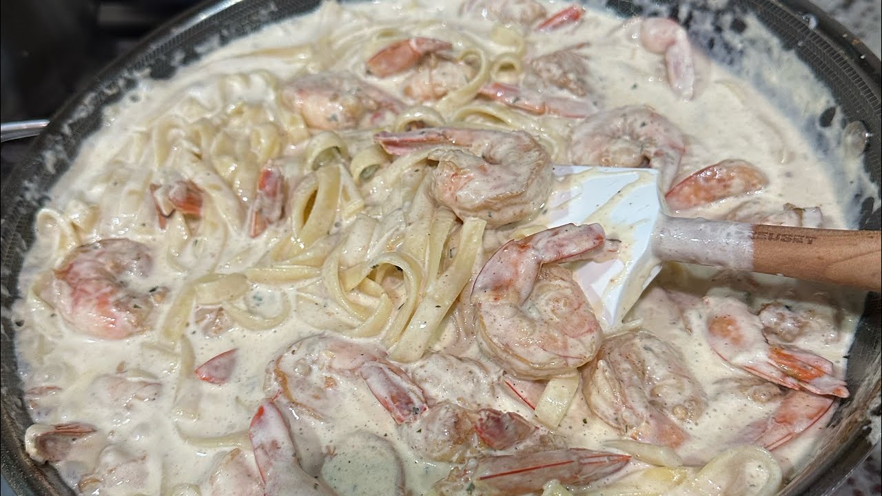 Pasta de camarones ￼ sazonado al Cajun￼ 🦐😋