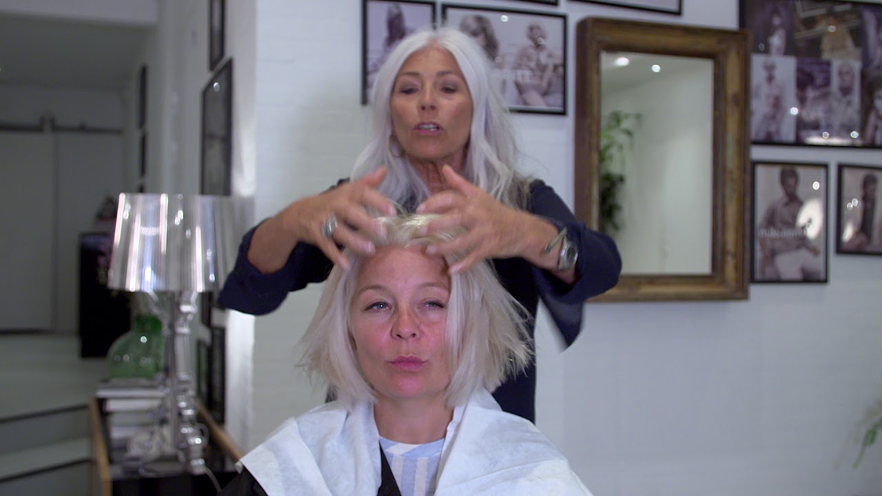 Gun-Britt styler Signe Lindkvist