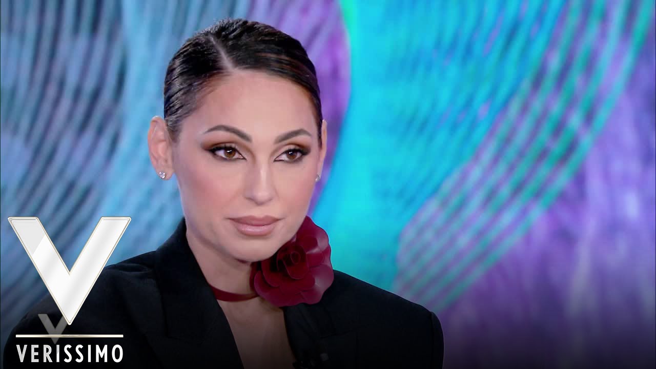 Verissimo - Anna Tatangelo e il dolore per la perdita della mamma