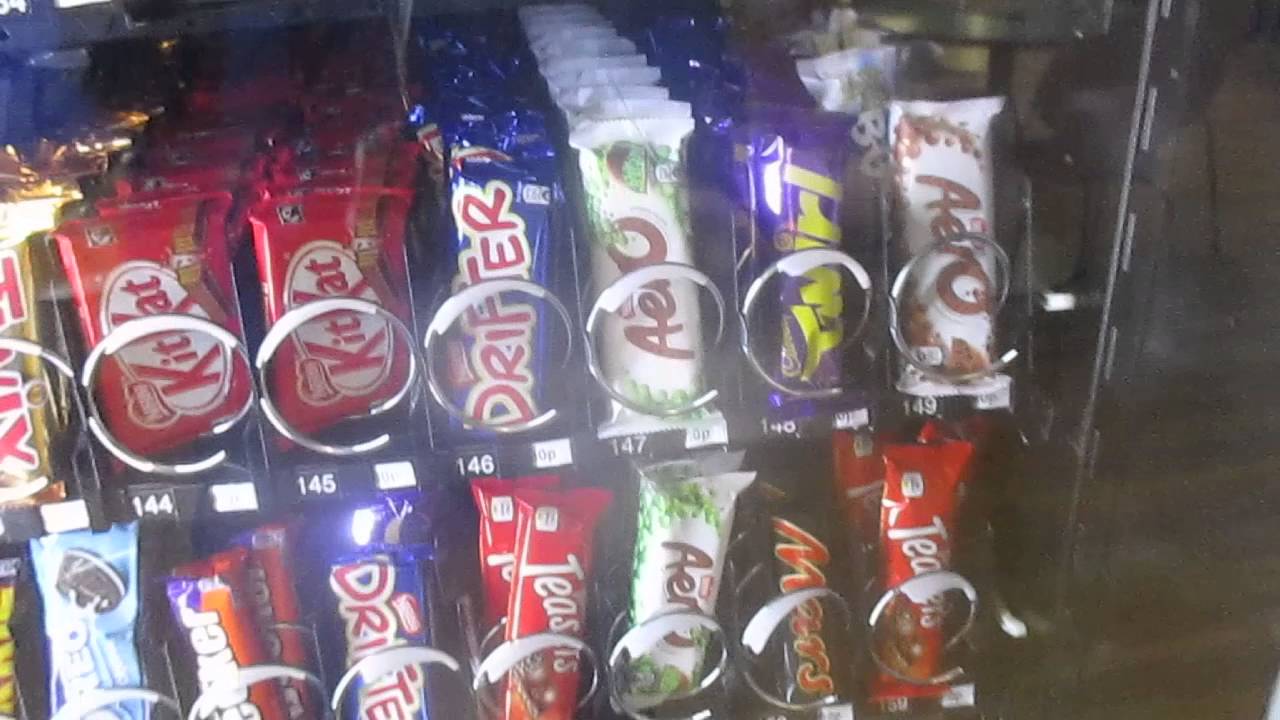 How to use a snacks vending machines