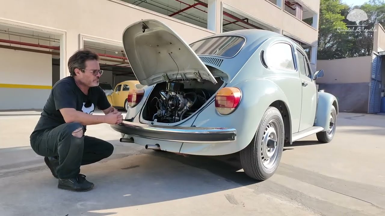 Tirando vazamentos do Fusca do Felipe