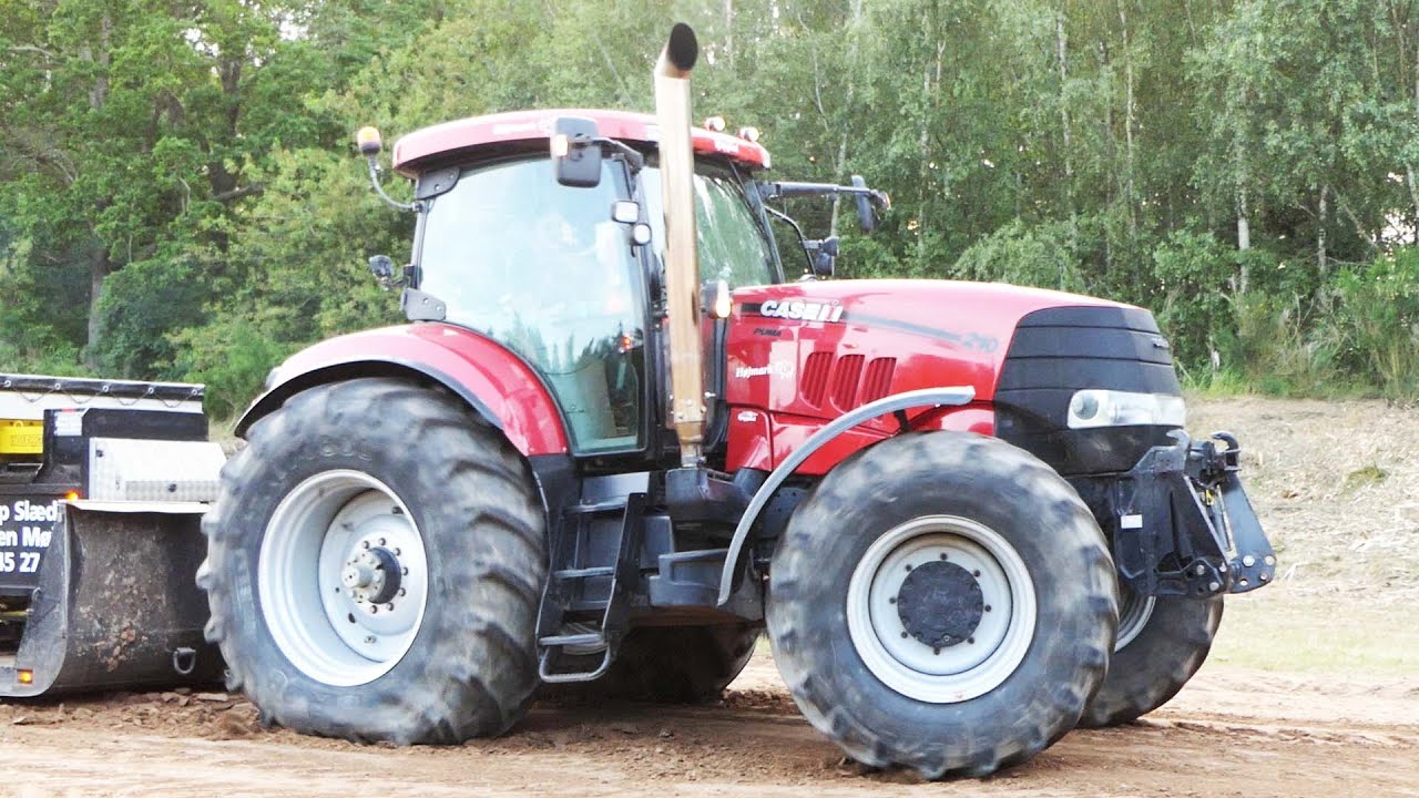 Case IH 5140 & Puma 155, 165, 210 & 225 & Magnum 170, 7110 & 7150 - Doing Some Tractor Pulling