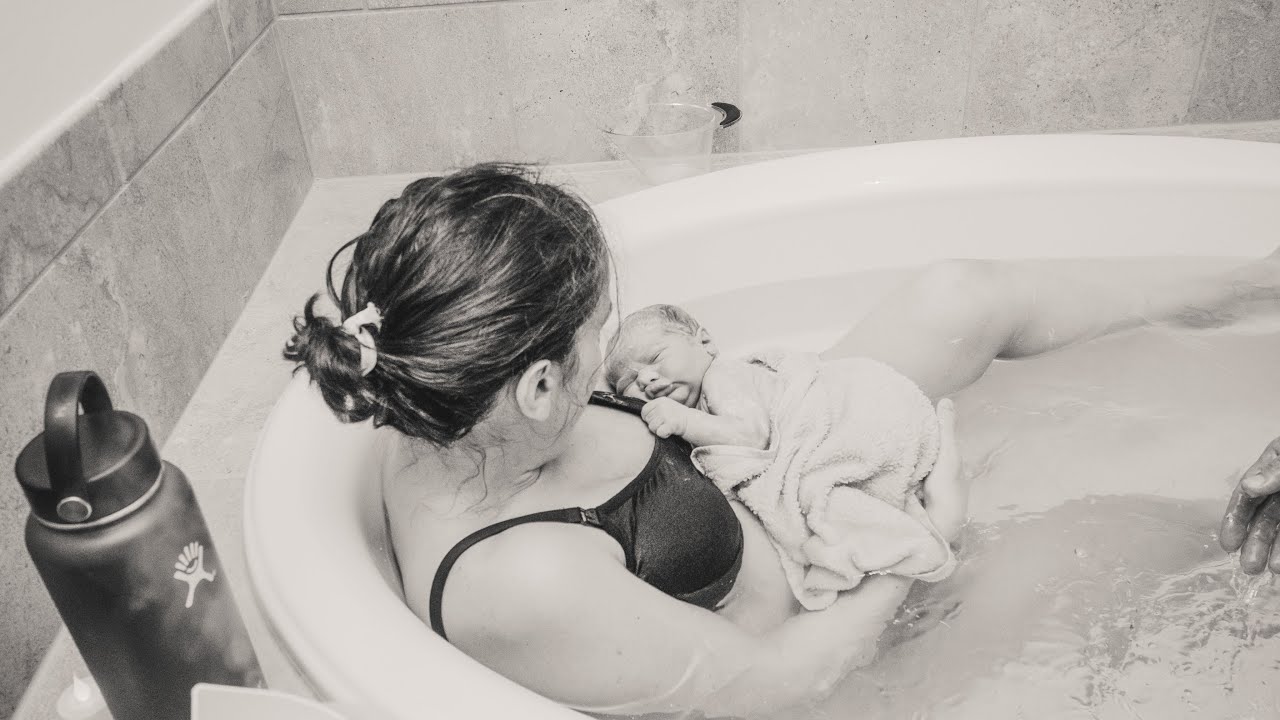 The Peaceful Home Water Birth of Eden Rose (4th child, 1st hypnobabies experience)