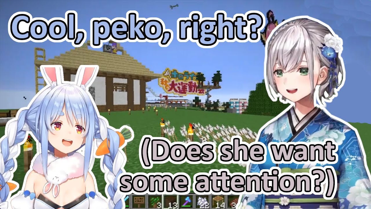 Noel Humors Pekora Who Is Up To Some Mischief