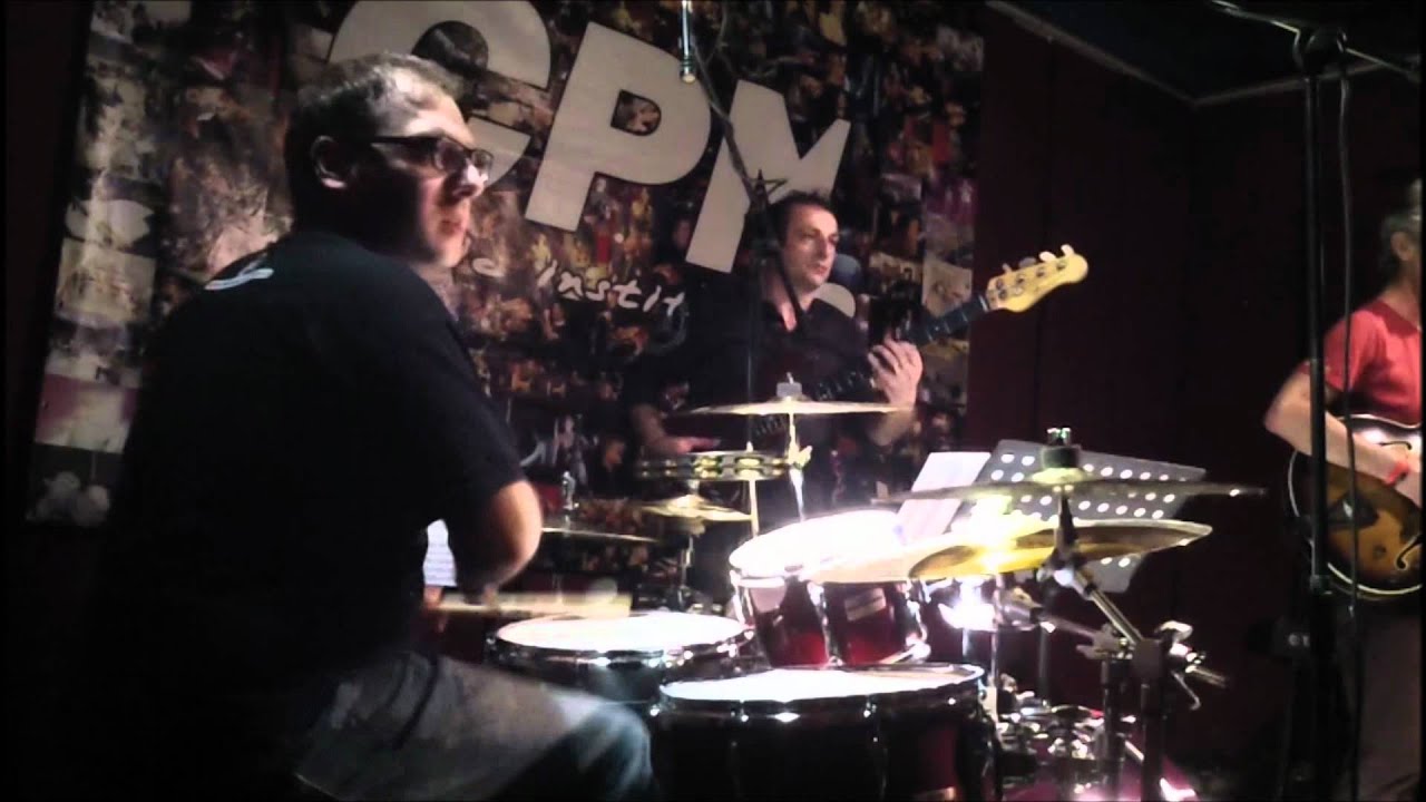 Giovanni Giorgi Drum Solo.wmv