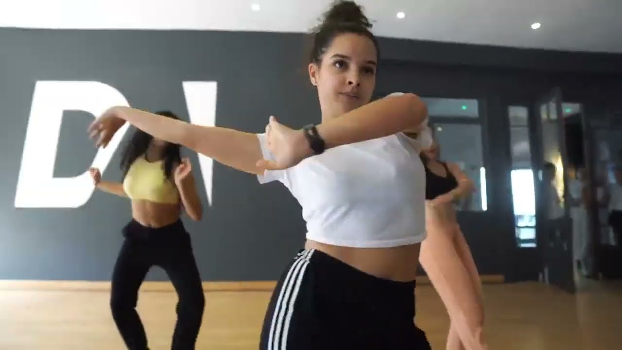 Workshop Elyna  - Ragga Girly