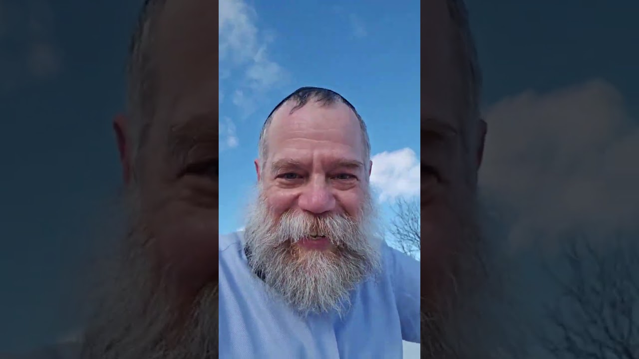 Укоренившись на Синае, сильны во тьме. Постоянный комментарий [333] - Исро / Ту Бишват. Roots@Win...