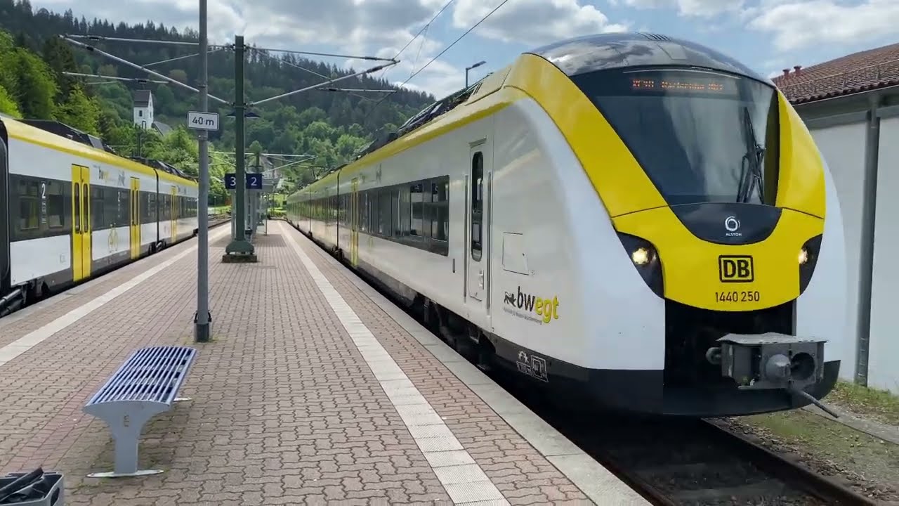 Mit der bwegt Grinsekatze Br1440 als RE40 von Forbach nach Karlsruhe mit Vollgas 160 km/h und Sound
