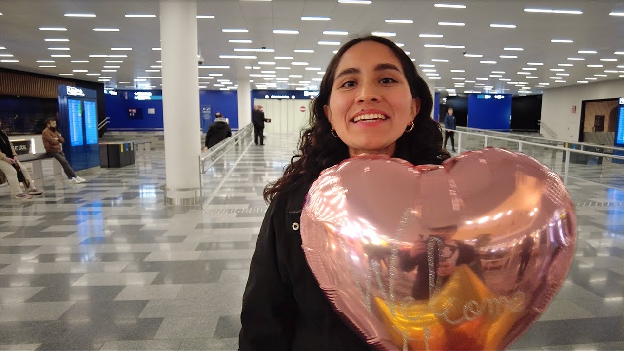 Al fin MI MAMÁ llegó a FINLANDIA | Reencuentro con mi mamá