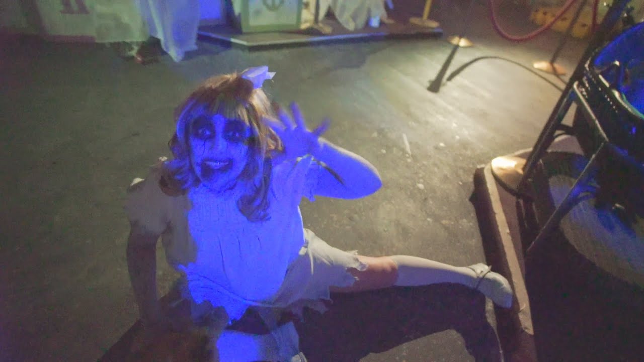 Lullaby Hush Hush Don't Cry Maze at Queen Mary's Dark Harbor