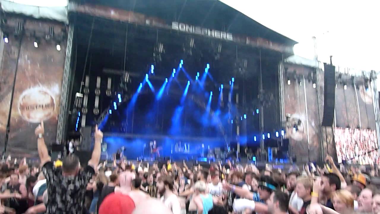 Sonisphere Knebworth 2014 - Limp Bizkit - Break Stuff (circle pit) - Live - HD