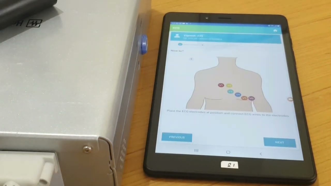 How to perform ECG using HealthCube XL