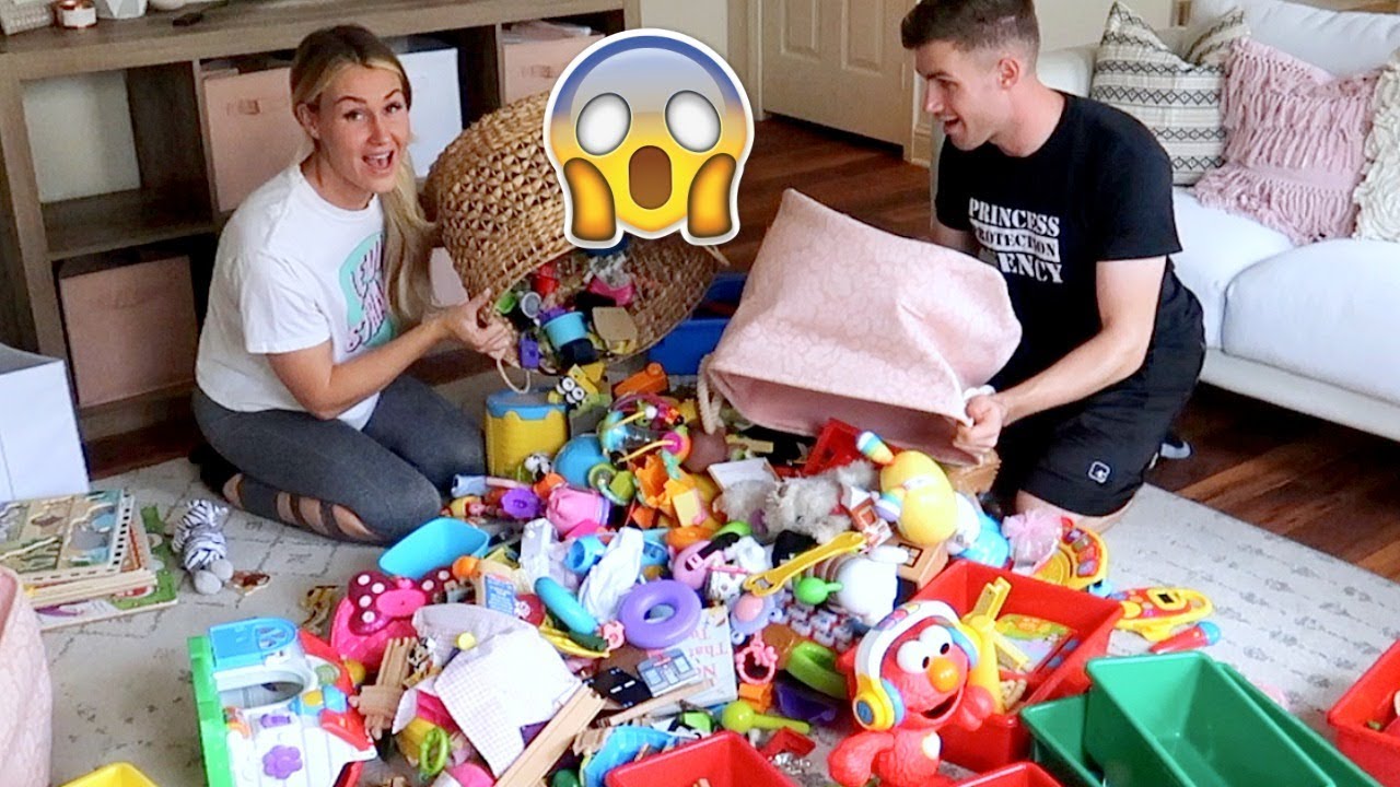 CLEAN THE WHOLE HOUSE WITH ME! | ORGANIZE and DECLUTTER | Cleaning Motivation | Tara Henderson