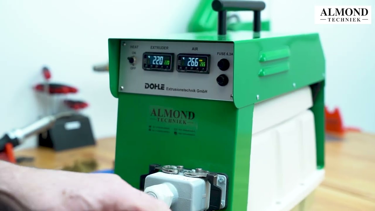 V2.1 Extruder lassen van HDPE plaat met de Dohle Micro lasextruder en hechten met de Bak WeldOn