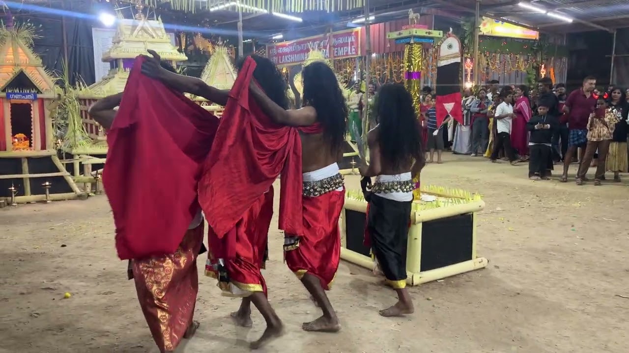 Velichappadu Theyyam Powerful Performance 