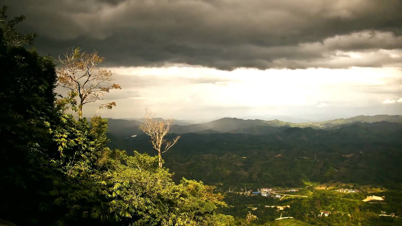 Gunung Stong - A Jungle Adventure (incl. Time Lapse Sequenzes)